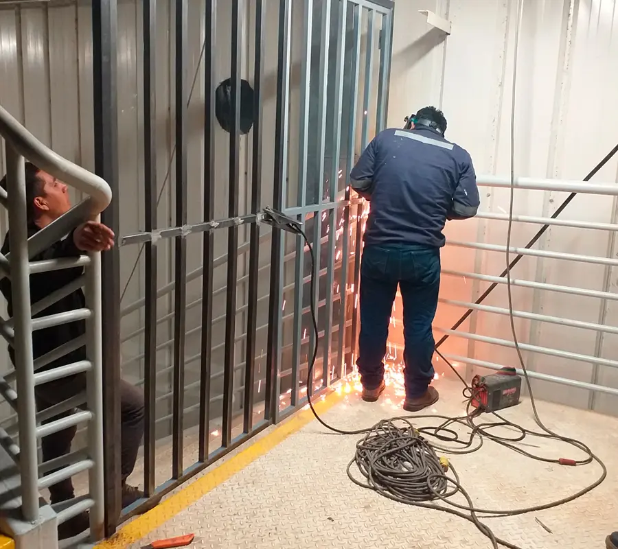 Servicio de soldadura y fabricación de estructuras metálicas
